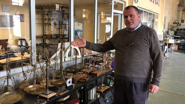 10 Yaşında Hobi Olarak Başladı 40 Yılda 10 Binden Fazla Eski Eşya Topladı