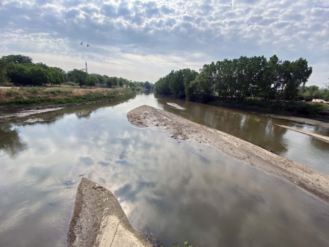 Tunca Nehri'nde Su Seviyesi 30 Santimetreye Kadar Düştü