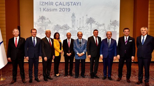 CHP'li 11 Başkandan Çağrı, "Uçakları Aktif Hale Getirmeye Hazırız"
