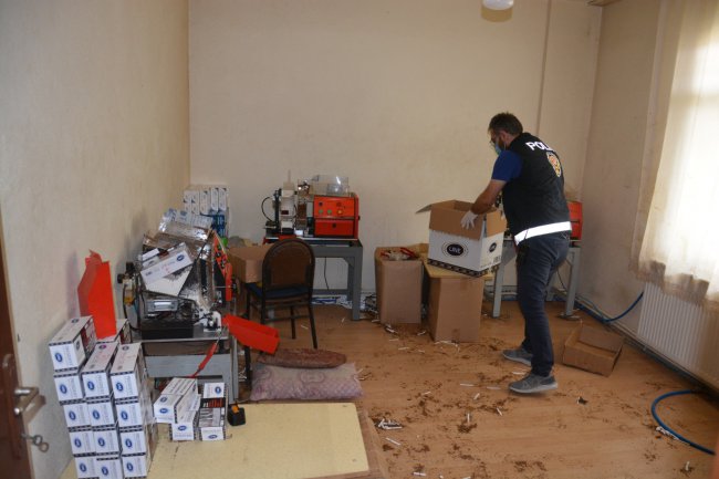 200 Bin Adet Bandrolsüz Makaron Ele Geçirildi