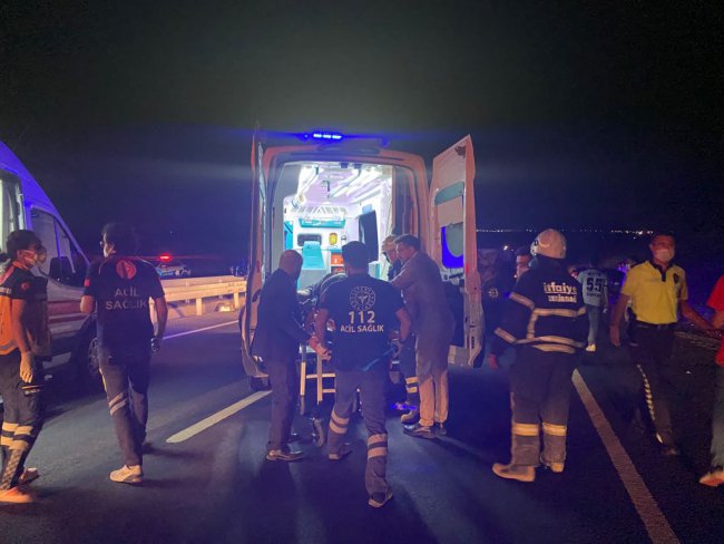 Ters Yönde Seyreden Araç Dehşet Saçtı, 1 Ölü 3 Yaralı