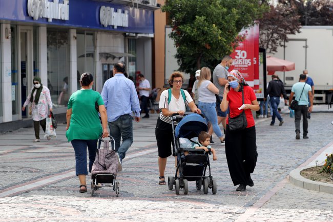 Maske Kuralına Uyan Yok