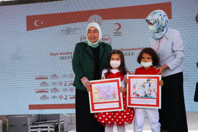 Binali Yıldırım'ın Eşi Semiha Yıldırım Tekirdağ'da Anaokulu Açılışı Yaptı