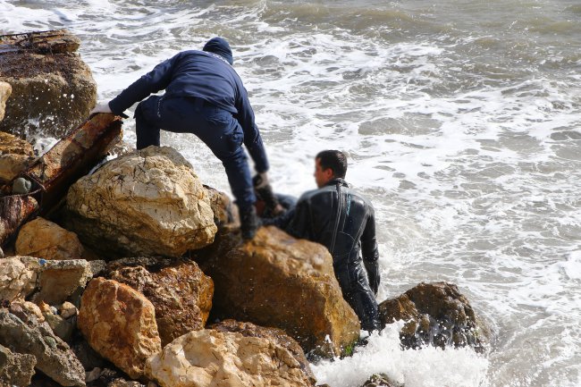 Bottan Denize Düşerek Kaybolan Gencin Cesedi Bulundu