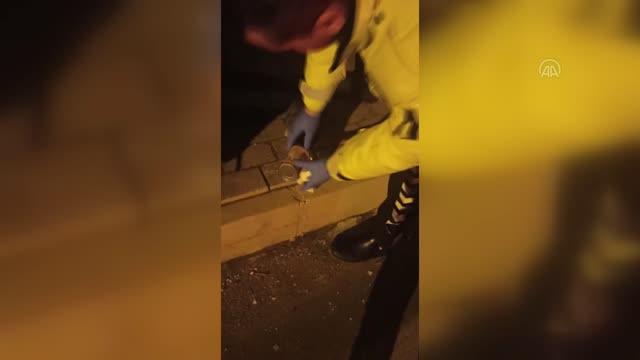 Polis Ekiplerinin Dikkati Yavru Kediyi Ölmekten Kurtardı
