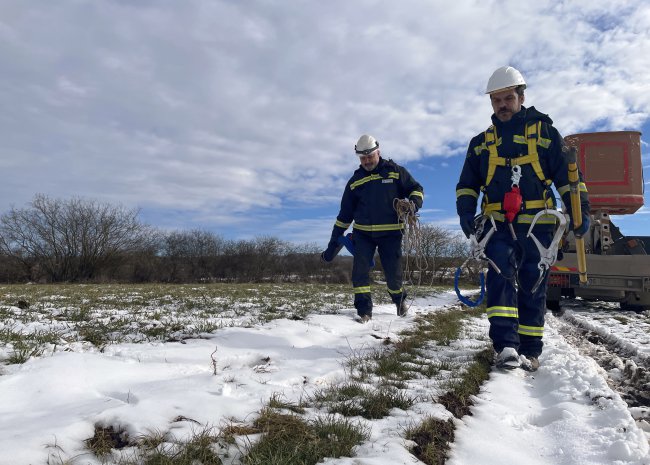 Elektrik Arıza Ekipleri Kar Kış Demeden Görev Başında