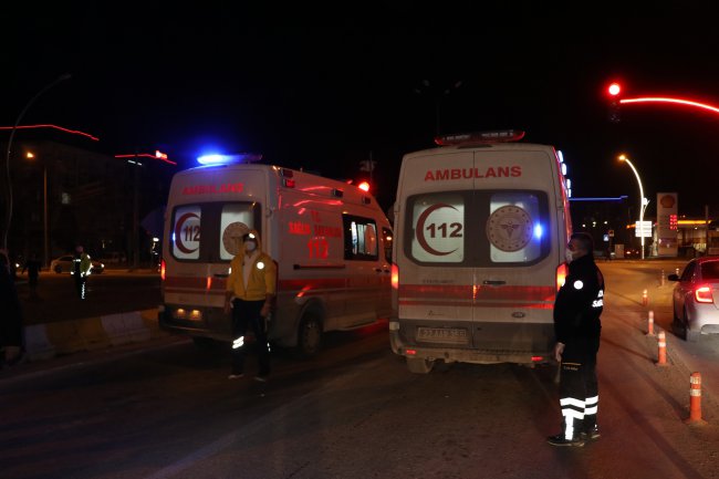 Edirne'de Kaza! Tır Sürücüsü Alkollü, Otomobil Sürücüsü İse Koronavirüslü Çıktı