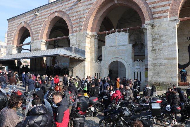Arkadaşının Attığı Tokat Nedeniyle Ölen Motosiklet Kulübü Başkanı Defnedildi
