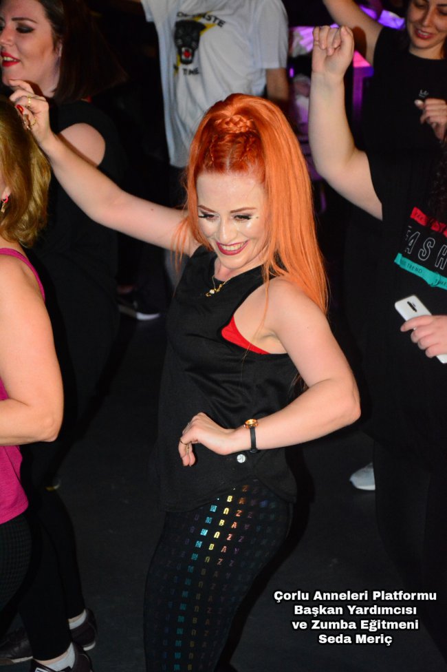 'Çorlu Anneleri' Yaren Bebek Yararına Zumba Yaptı
