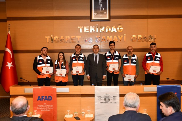 Destek AFAD Gönüllüleri Kimlik Kartlarını Aldı
