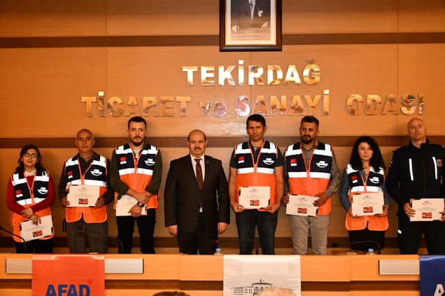 Destek AFAD Gönüllüleri Kimlik Kartlarını Aldı