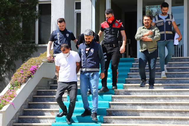 18 Adrese Eş Zamanlı Fuhuş Operasyonu, 8 Gözaltı