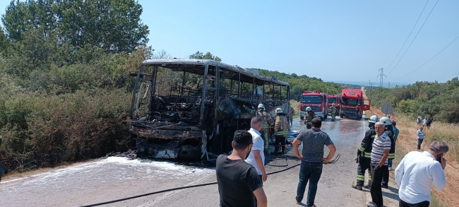 Çerkezköy'e Giden Yolcu Otobüsü Alev Alev Yandı