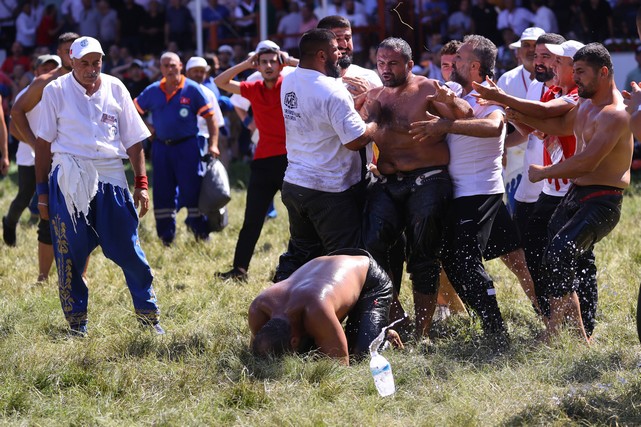 Kırkpınar'da Altın Kemer Yolundaki Ali Gürbüz, Mehmet Yeşil Yeşil'e 2. Turda Elendi