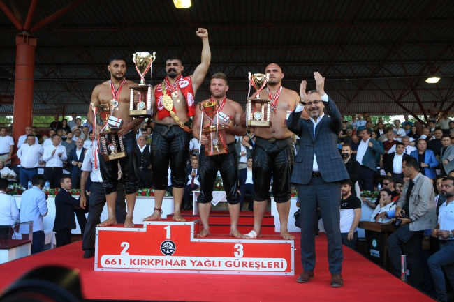 Kırkpınar Yağlı Güreşleri'nde Başpehlivan Cengizhan Şimşek Oldu