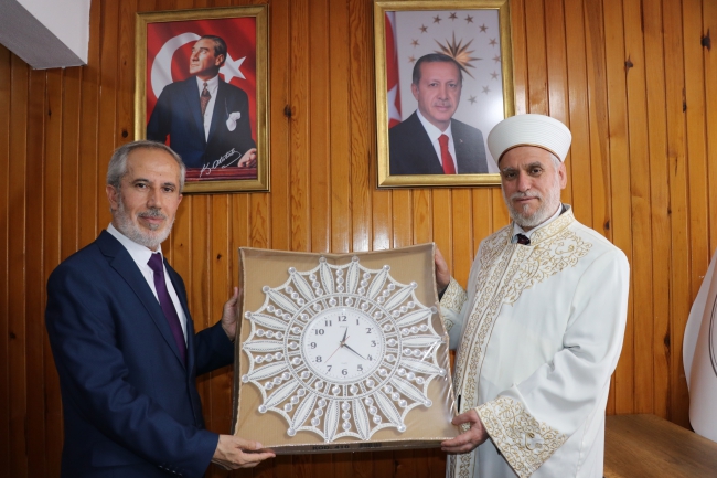 Bulgaristan Başmüftüsü Edirne Müftülüğünü Ziyaret Etti