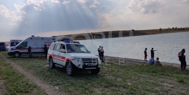 Baraja Serinlemek İçin Giren Kardeşlerden Biri Öldü