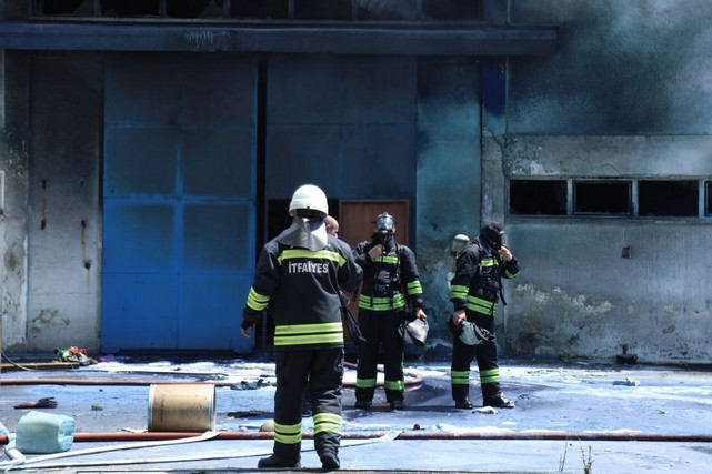 Boya Fabrikasında Patlama,3 Ağır Yaralı