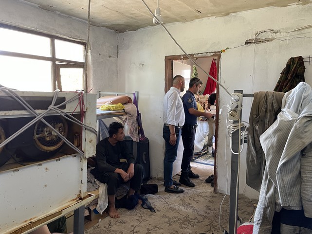Tekirdağ'da Çekçekçilere Operasyon! 12 Kaçak Göçmen Yakalandı