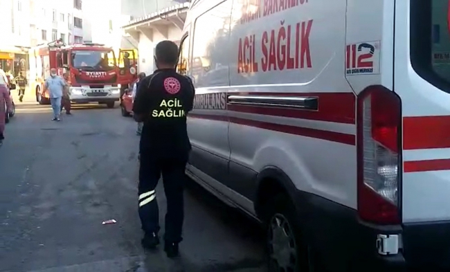 Duvardan Atlayarak Okul Bahçesine Giren Çocuk, Bayılınca Ekipleri Alarma Geçirdi