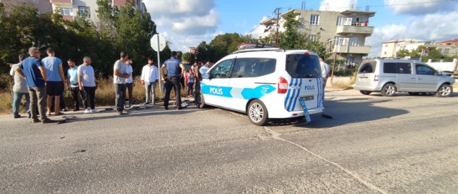 Alkollü Sürücü Polis Otosuna Çarptı, 2 Polis Yaralı