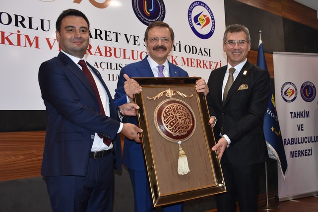 TOBB Başkanı Hisarcıklıoğlu, Çorlu TSO Tahkim ve Arabuluculuk Merkezi'nin Açılışını Yaptı