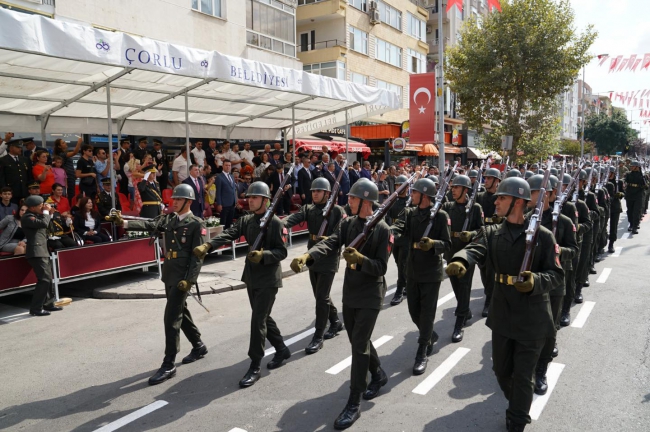 Çorlu'da Zafer Bayramı'nın 100. Yıl Coşkusu Yaşandı