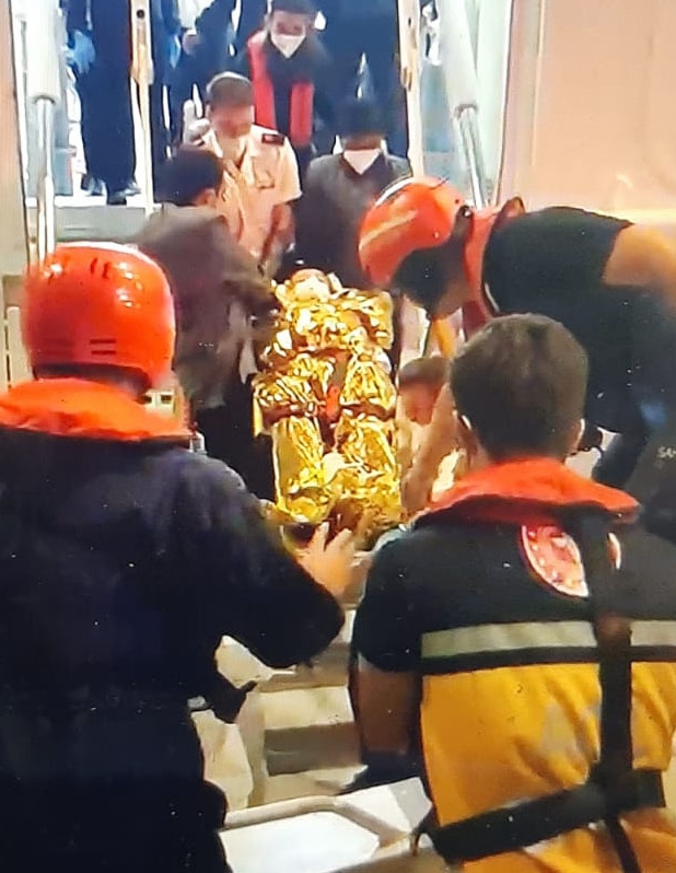 Gemide Kalp Krizi Geçiren Personelin Yardımına Sahil Güvenlik Yetişti