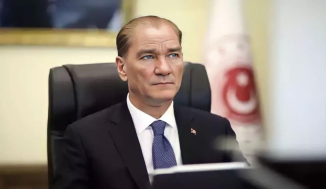 Atatürk’ü Yapay Zekayla 'Yeniden Canlandırdılar'