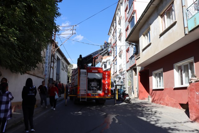 Bir Kadın Cinayeti Daha! Uzaklaştırma Kararı Bulunan Eşi Tarafından Öldürüldü
