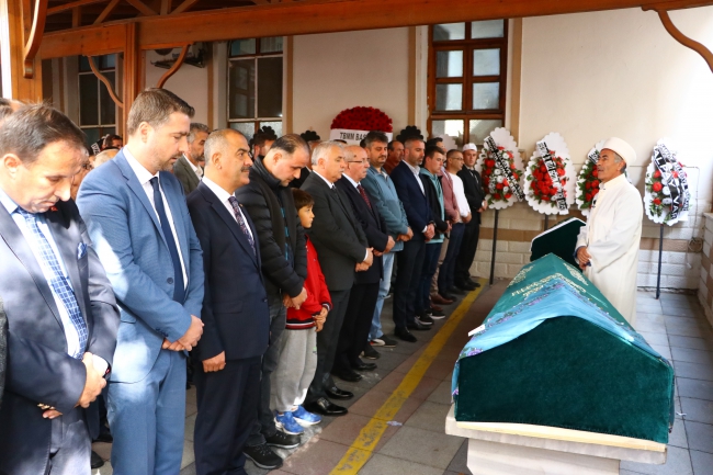 Şehit Öğretmen Neşe Alten'in Vefat Eden Annesinin Cenazesi Tekirdağ'da Defnedildi