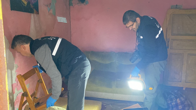 Misafirliğe Gittiği Arkadaşının Evinde Göğsünden Vurularak Ağır Yaralandı