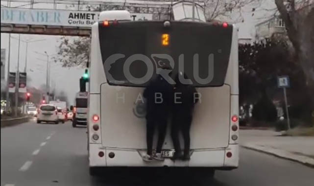 Çocukların Otobüs Arkasında Ölüme Yolculuğu Kamerada