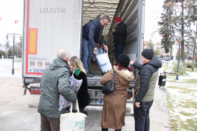 Kırklareli ve Tekirdağ'da Depremzedeler İçin Yardım Kampanyası Başlatıldı