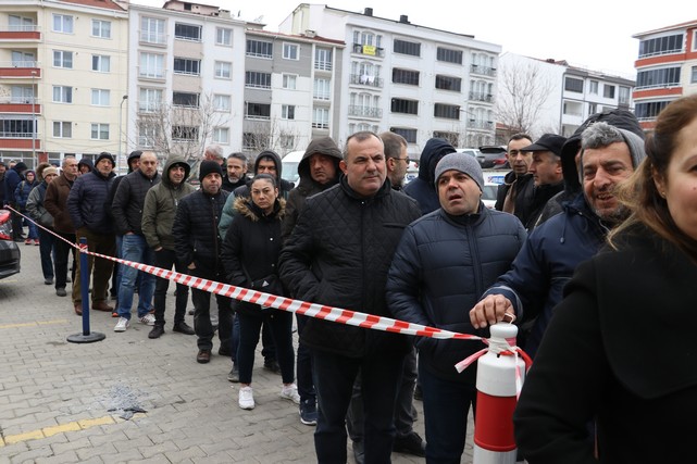 Trakya'daki SGK İl Müdürlüklerinde EYT Yoğunluğu