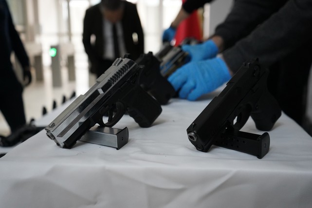 59 Ruhsatsız Tabanca Ele Geçirildi