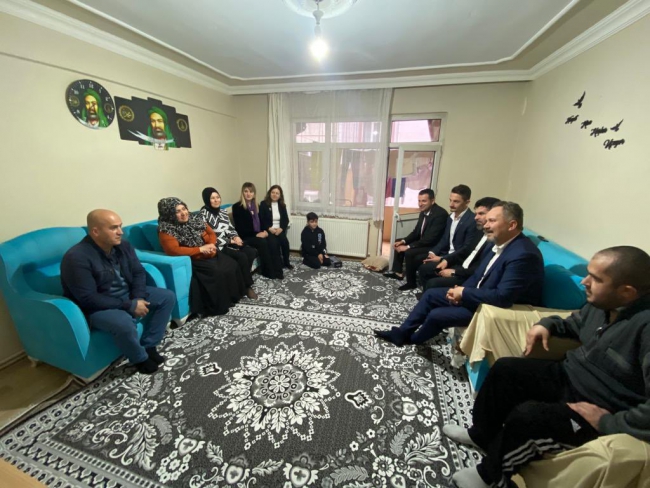 AK Parti Milletvekili Adayı Özcan'a Çorlu'da Sevgi Seli