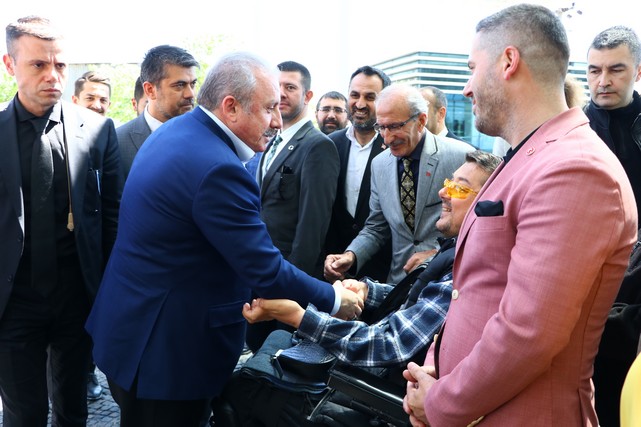 TBMM Başkanı Şentop, "Türkiye Savunma Sanayinde Önemli Mesafe Katetti"