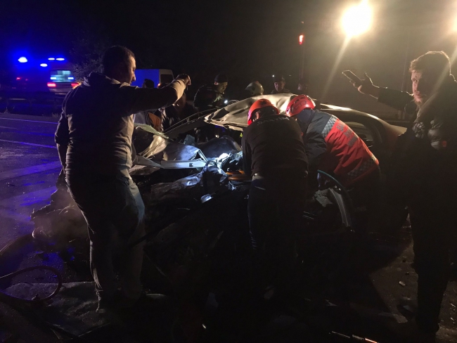 Sakarya'da Feci Kaza, 4 Ölü 1 Yaralı