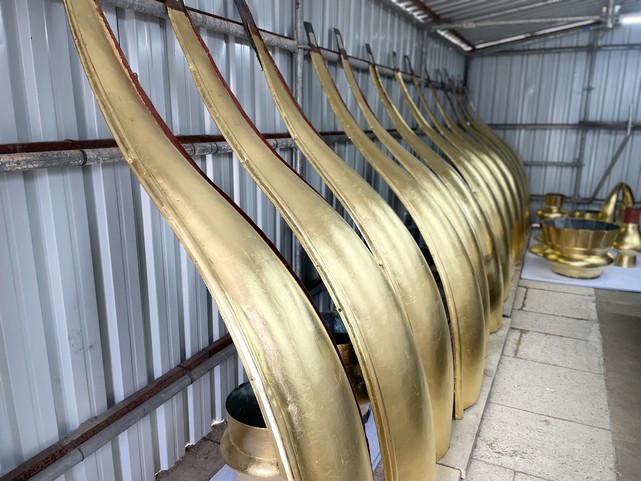 Selimiye Camisi'nde Restoresi Tamamlanan Ana Kubbe Aleminin Montajına Başlandı