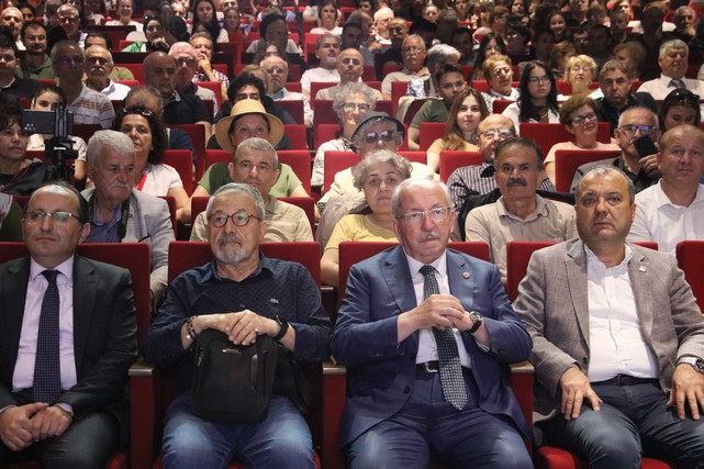 Prof. Dr. Naci Görür'den Yeni Deprem Açıklaması Geldi