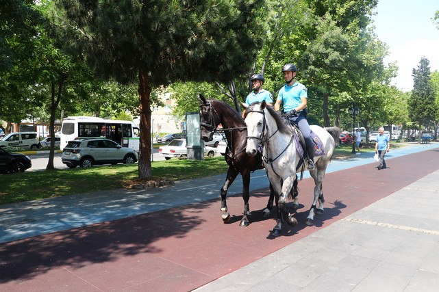 Tekirdağ Sahillerinde Atlı Jandarma Timi Görev Yapacak