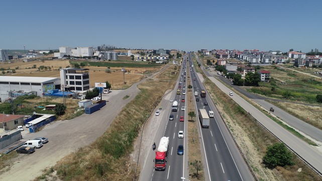 Yola Çıkacaklar Dikkat! Tatil Yoğunluğu Başladı