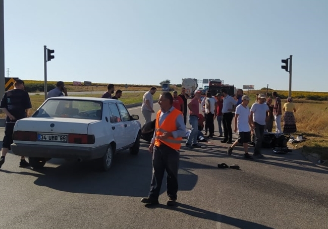 Motosiklet Otobüs İle Çarpıştı, 1 Ölü 1 Ağır Yaralı