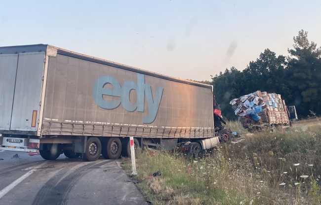 Katliam Gibi Kaza! 4 Ölü, 1 Yaralı