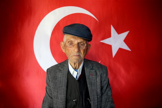 Cumhuriyet İle Yaşıt Kırklarelililer 100. Yılı Gururla Kutluyor