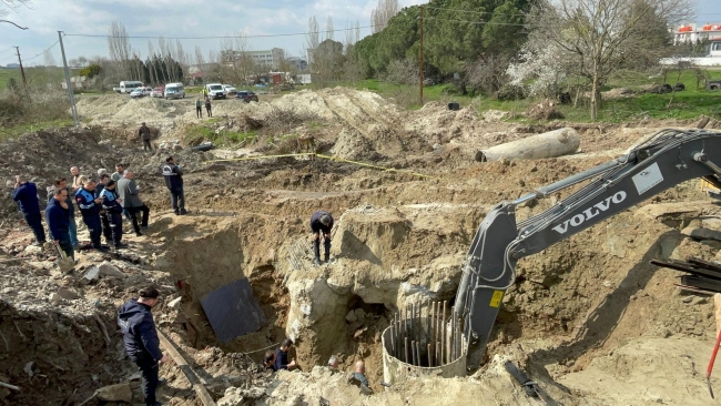 Tekirdağ’da Hızlı Tren Hattı Çalışmasında Göçük; 2 İşçi Yaşamını Yitirdi