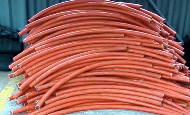 Fabrika İnşaatlarından 4 Milyonluk Kablo Çalan 2 Kişi Yakalandı