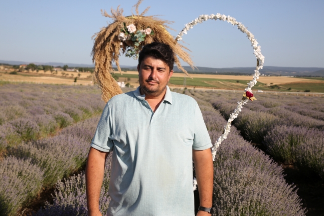 Edirne'deki lavanta tarlaları bayram tatilinde ziyaretçilerini ağırladı
