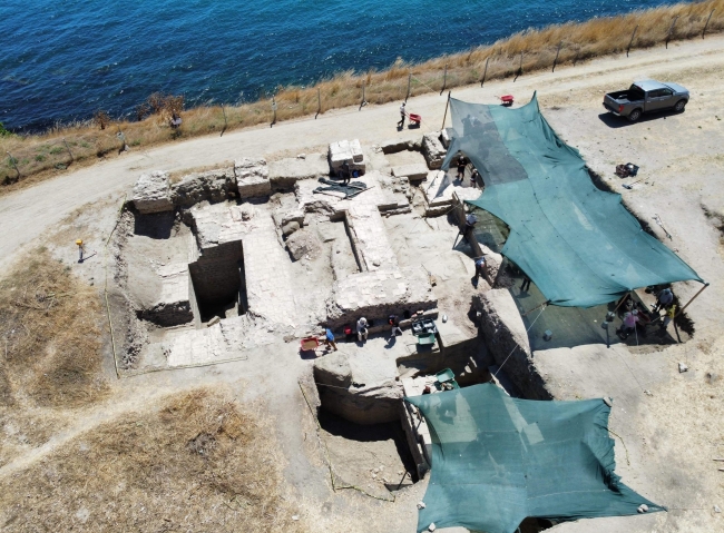 Perinthos Antik Kenti'nde Heykel ve Mezar Bulundu